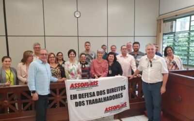 Servidores de Mococa recebem entidades