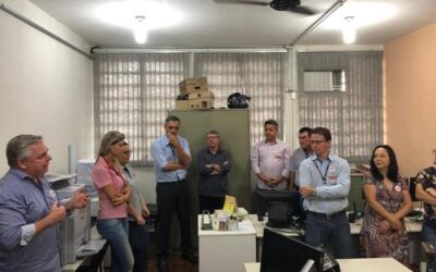 Servidores recebem diretores da ASSOJURIS