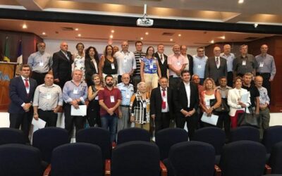 Seminário sobre Caminhos e Descaminhos da Política