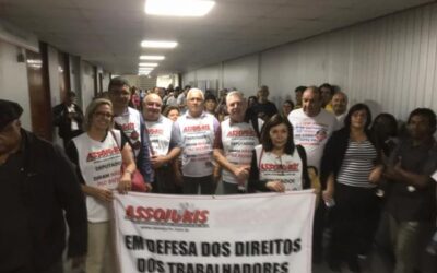 Judiciários da região de Franca e Batatais viajam mais de 12 horas para defenderem seus direitos