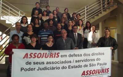 Servidores de Piracicaba se reúnem com diretores da ASSOJURIS
