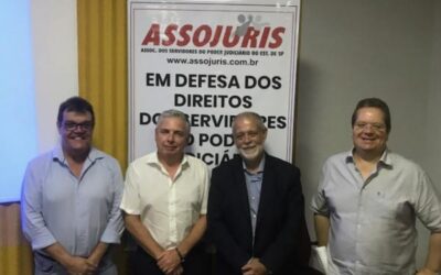 Prof Vladimir Nepomuceno realiza palestra sobre PECs em parceria com ASSOJURIS, Sindifisco e Sindicato dos Municipais de Ribeirão Preto e região