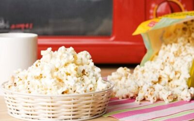 Pipoca de micro-ondas foi associada a alterações cerebrais em ratos