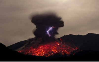 RELÂMPAGOS VULCÂNICOS