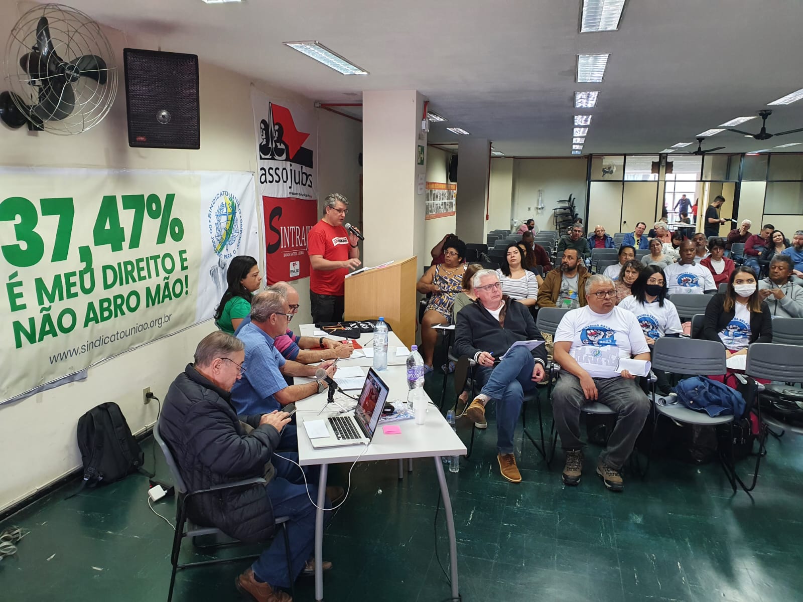  “A Luta de Classe é Coletiva!”
