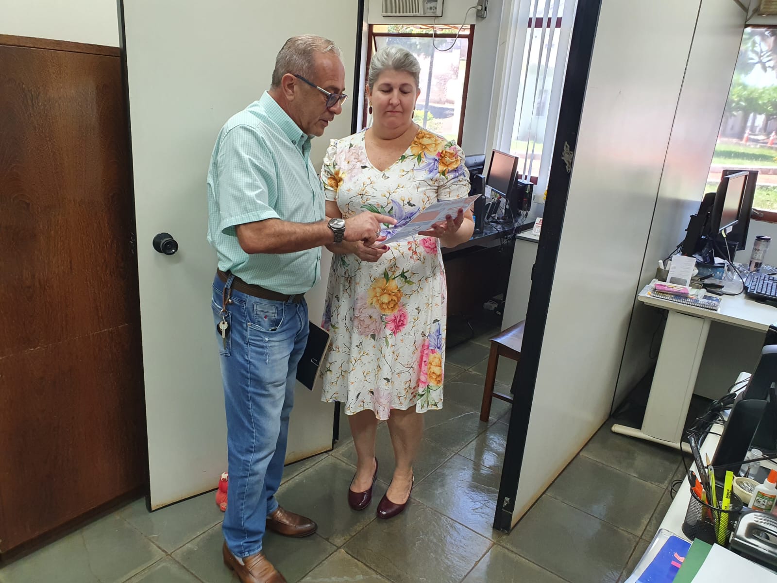 Servidores do fórum de Sertãozinho são visitados pela ASSOJURIS