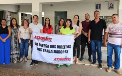 Servidores de Flórida Paulista realizam ato em protesto pela ausência da “Data Base”