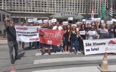 São Vicente – Servidores realizam ato em protesto contra presidência do TJ-SP