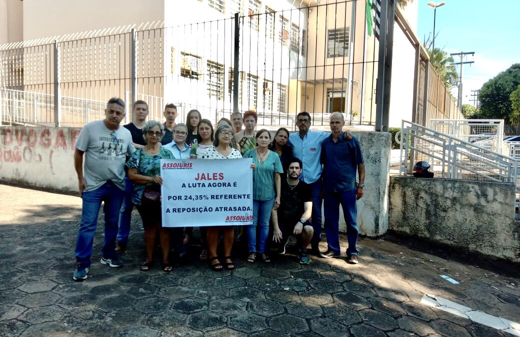 Servidores do fórum de Jales estão parados