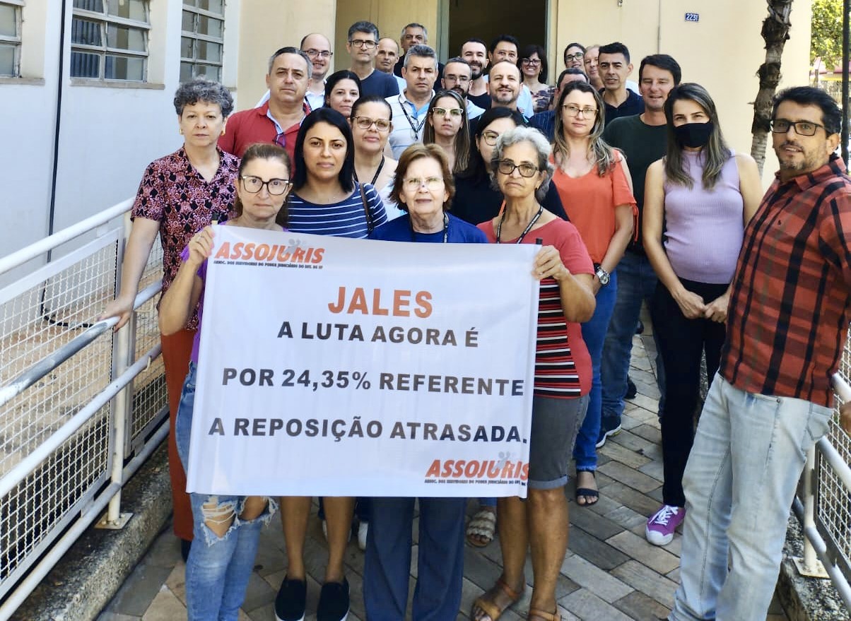 87f02aa3-6266-4b80-9b41-16bc37d4bd5b – Eda mara Suriano de oliveira