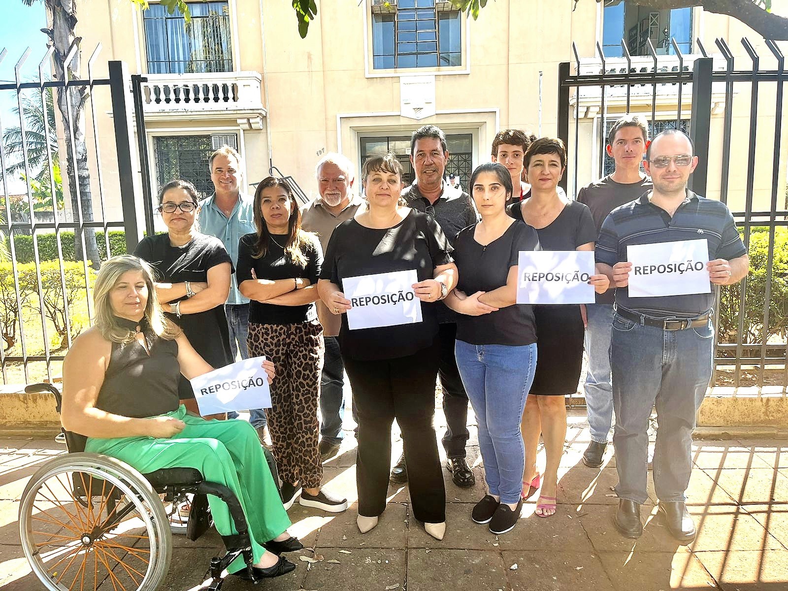 e702820b-f475-4ccd-a74f-3158c66591a9 – Eda mara Suriano de oliveira